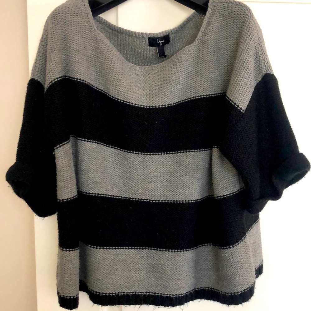 Aqua (Bloomingdales) short sleeved sweater